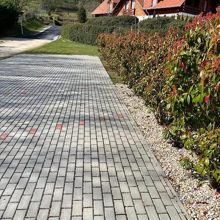 Apartman Erdei Villapark *